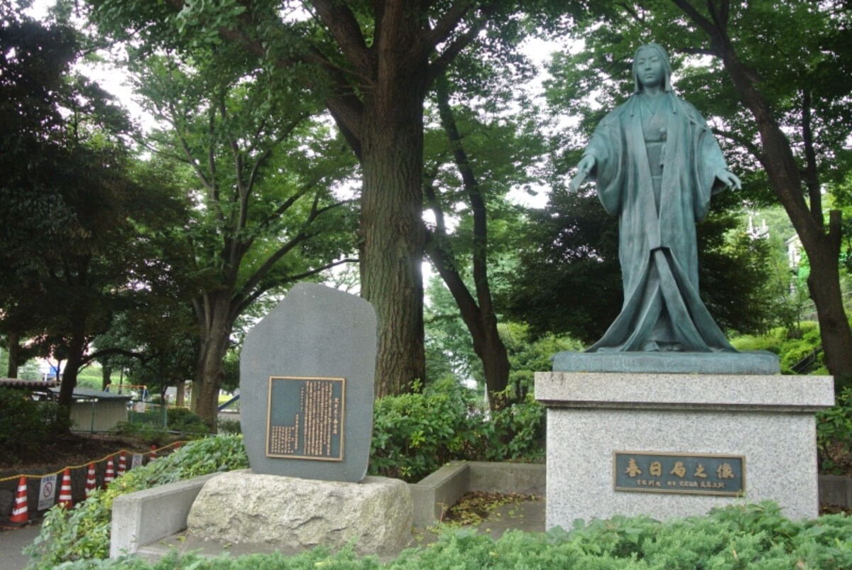 徳川家光の乳母の春日局像
