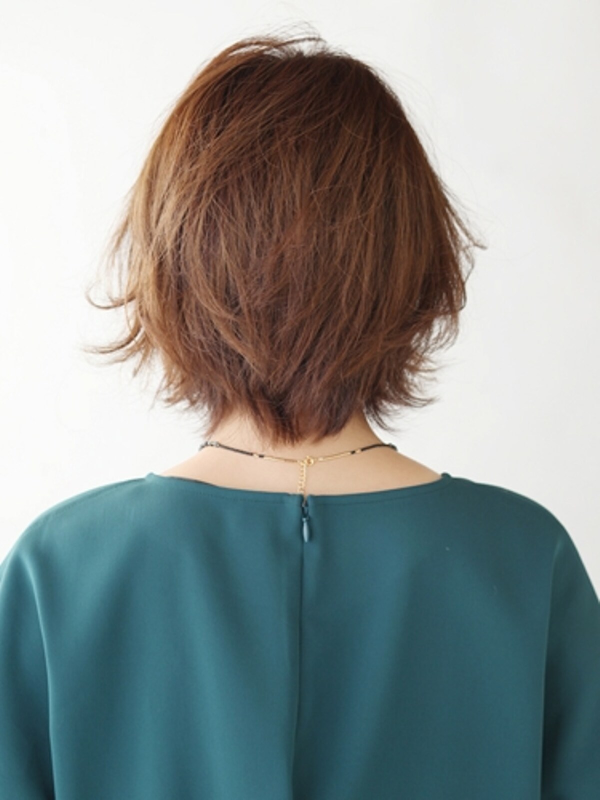 ひし形アレンジ・ショートヘアバック