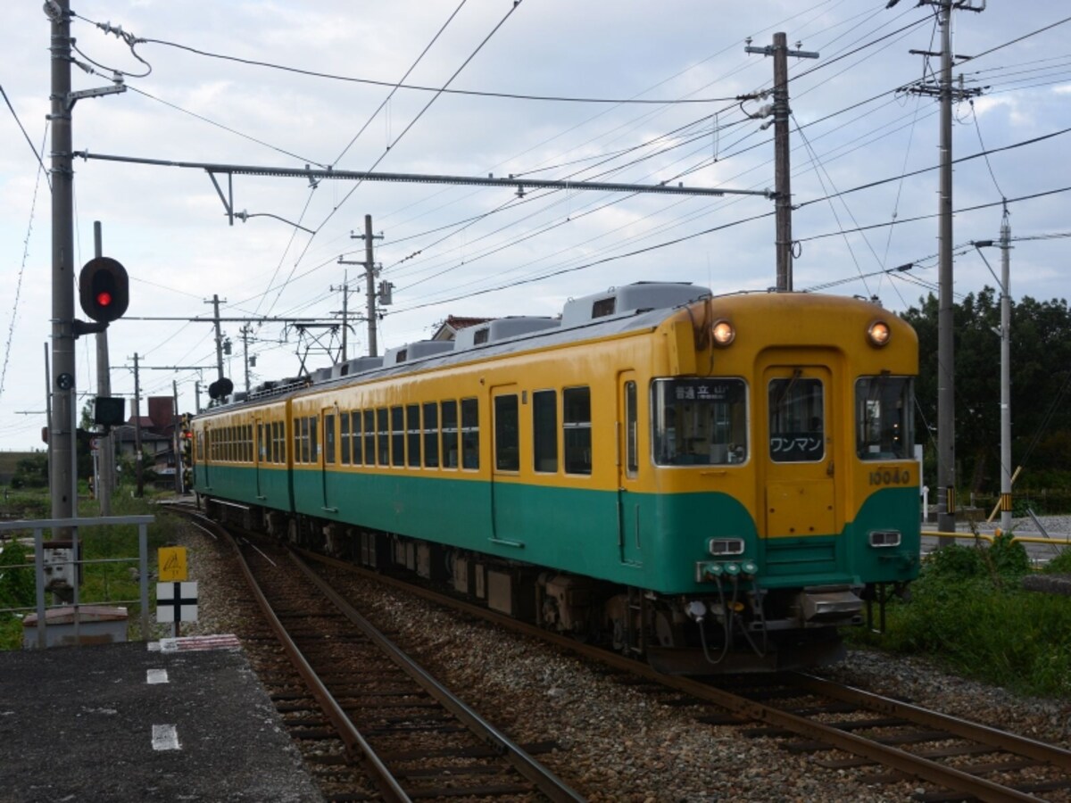 富山地鉄の電車