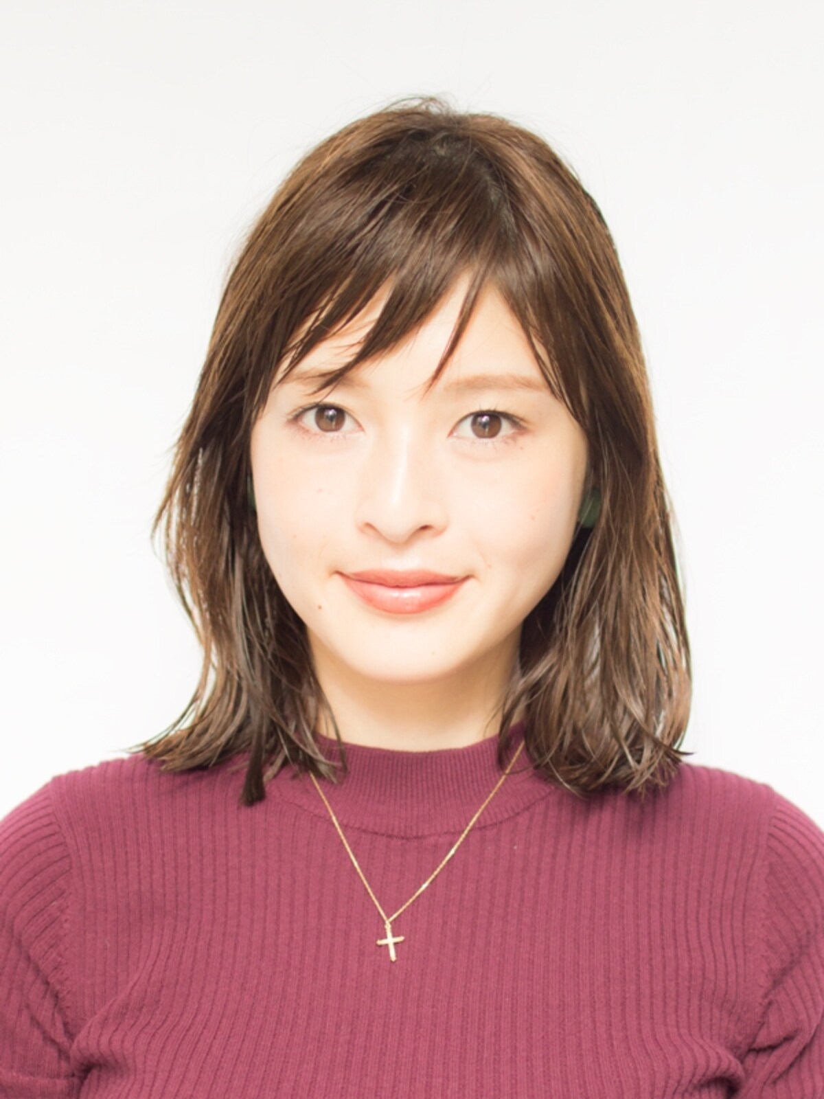 ミディアムゆるウェーブスタイル