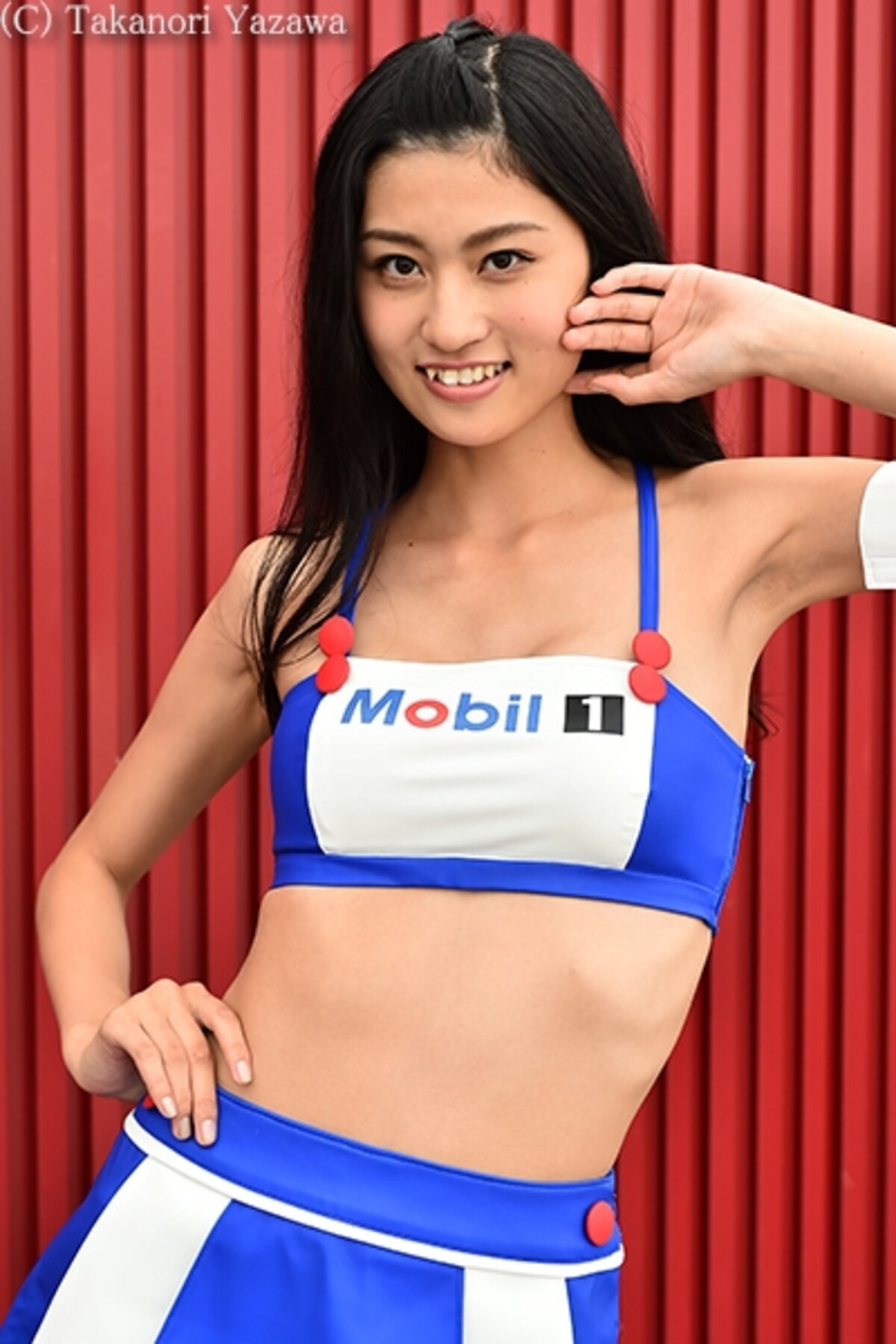 Akira／Mobil 1レースクイーン