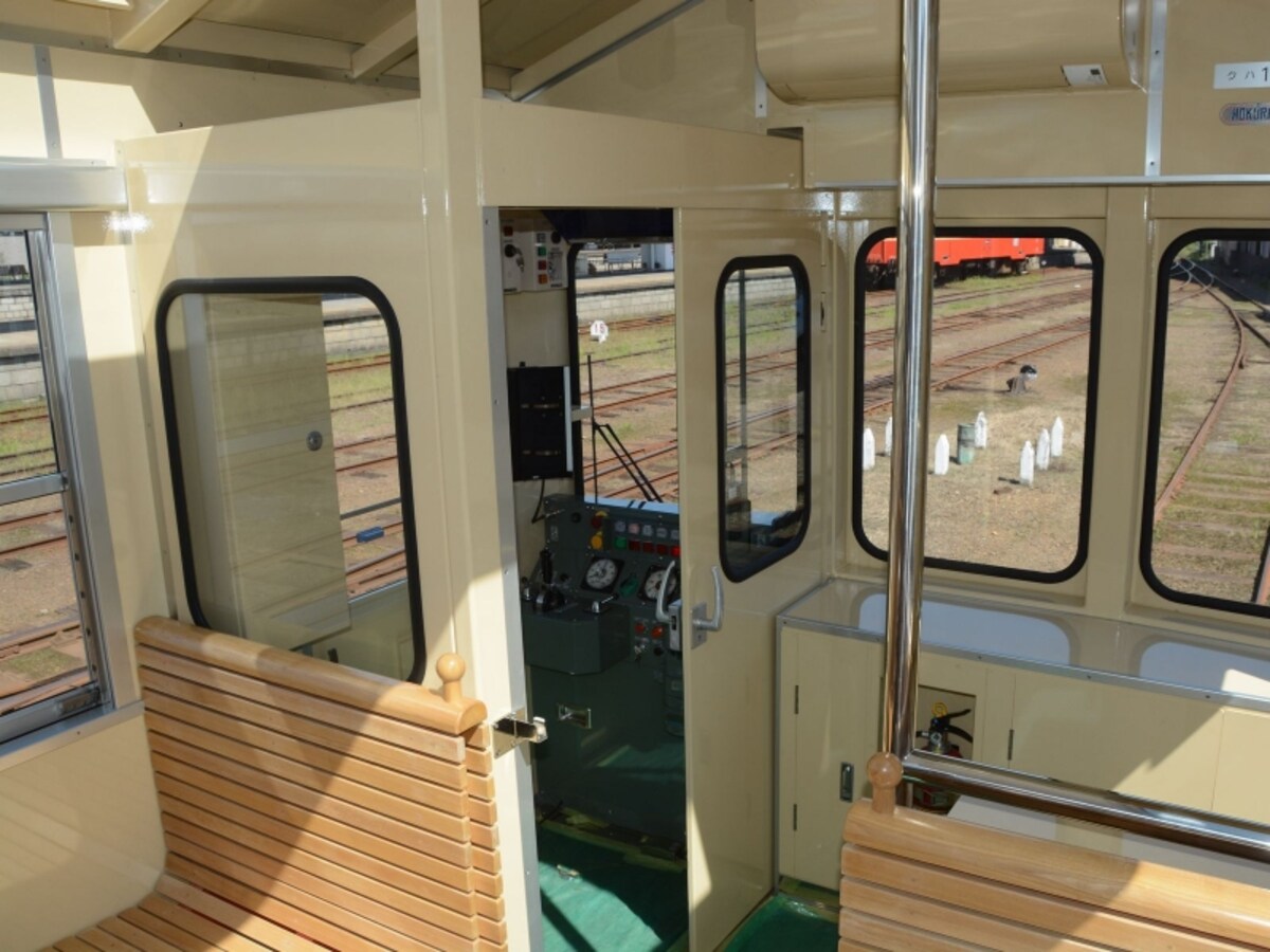 クハの運転台