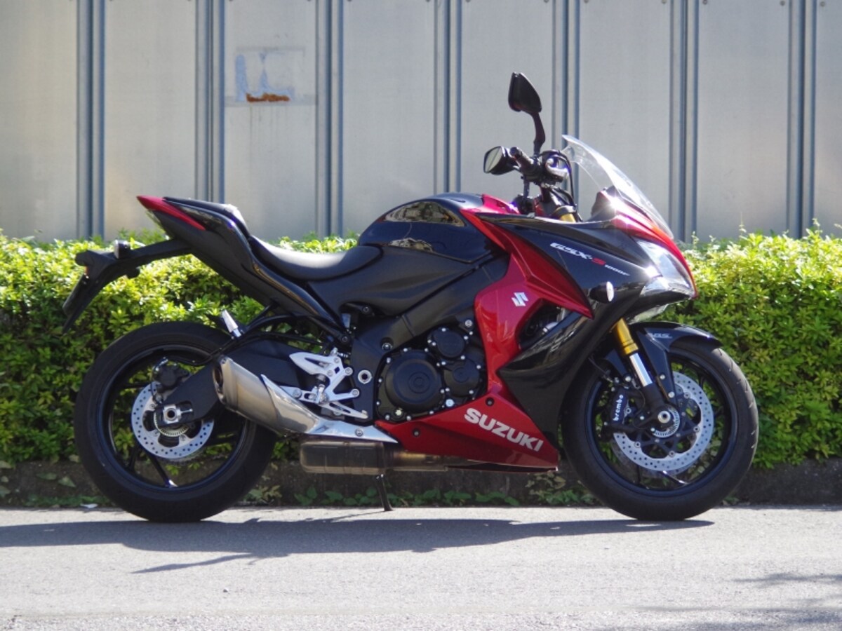 gsx-s1000f サイドビュー