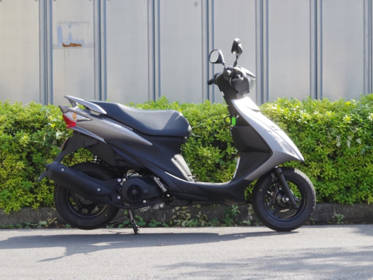 アドレスV125SSサイドビュー