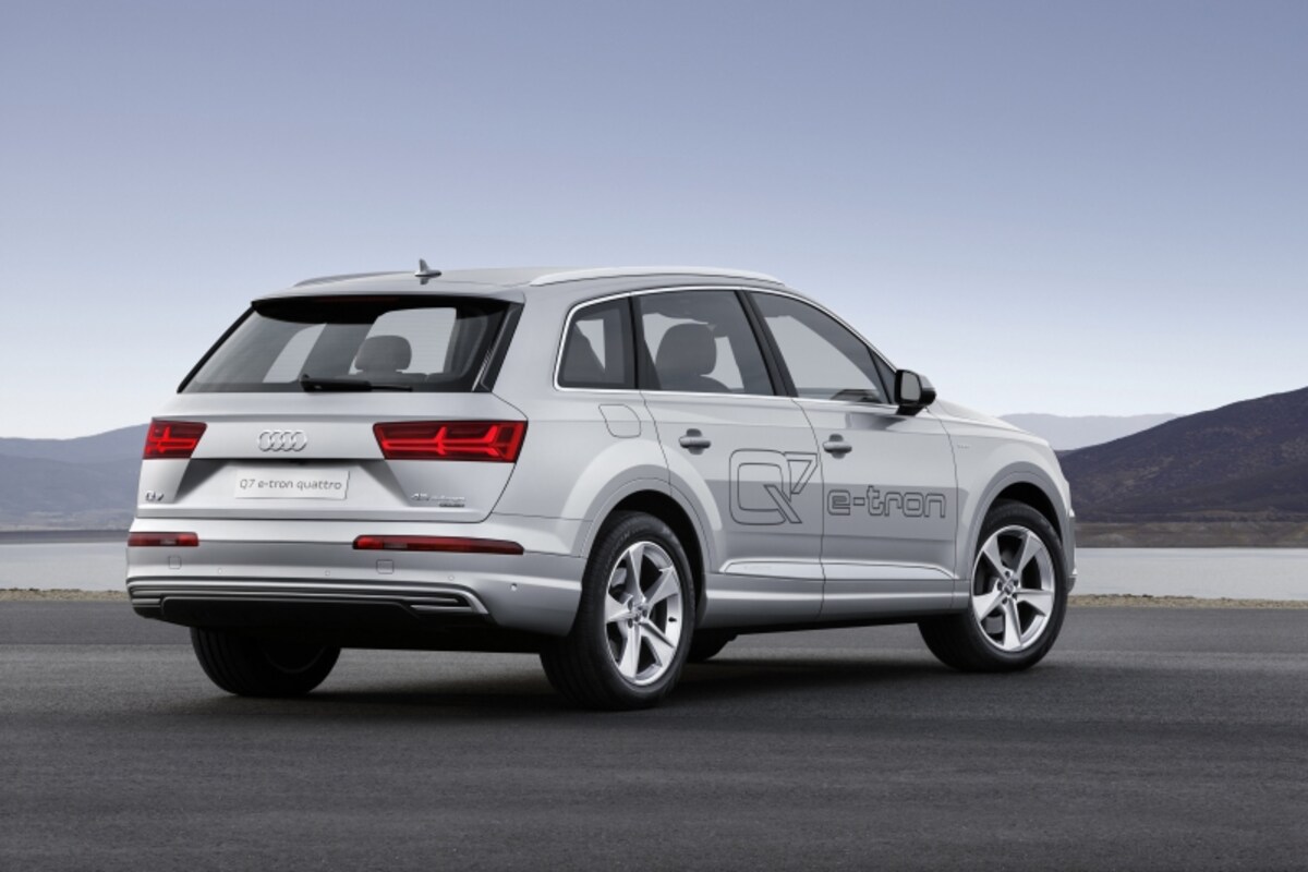 アウディQ7