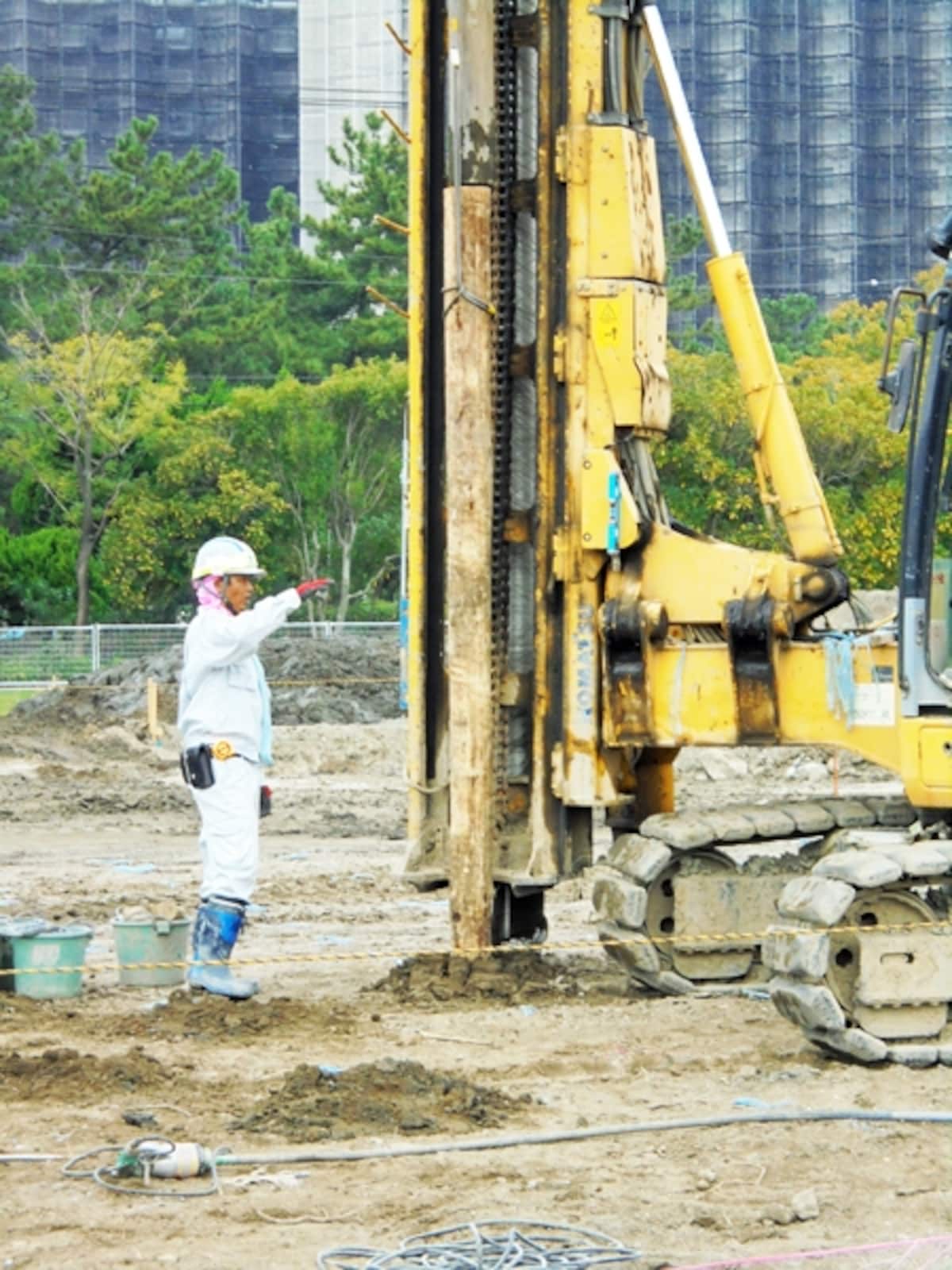 丸太打設工法