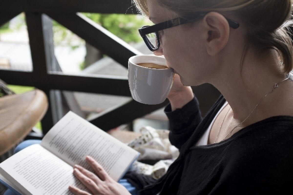 本を読んでいたら、隣に恋人候補がいたなんてことも！
