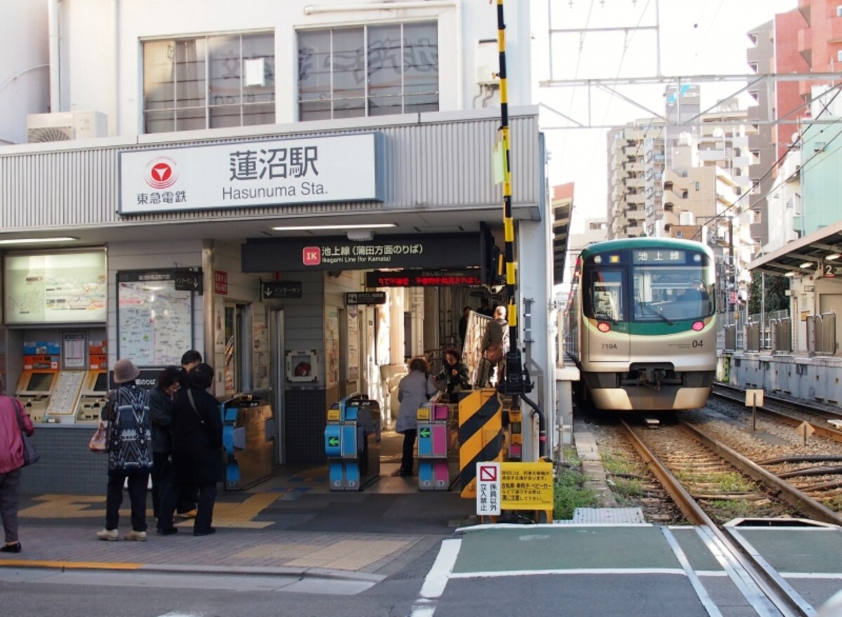 小さくかわいらしい駅だ