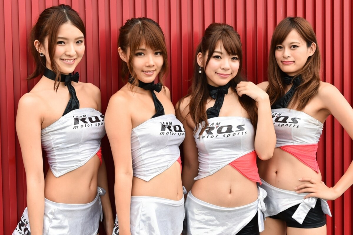 R'Qs RACING GIRLS