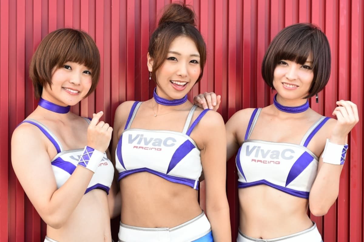 Vivacious Girls