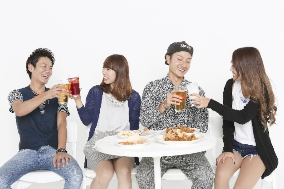 パーティーで出会った人を好きになるには