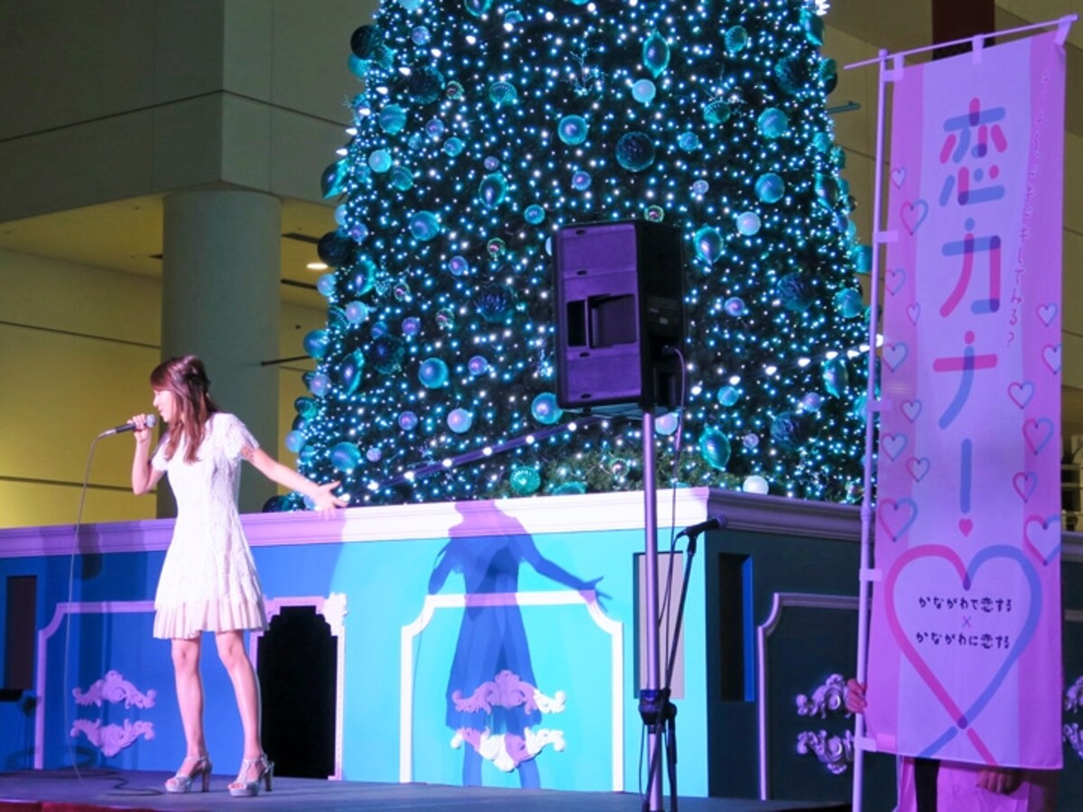 横浜出身の歌姫・May J.さんは『Let It Go』など3曲を熱唱！（2015年11月11日撮影）