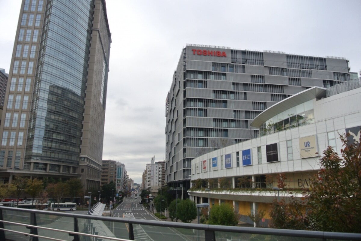 「川崎」駅前のラゾーナ川崎