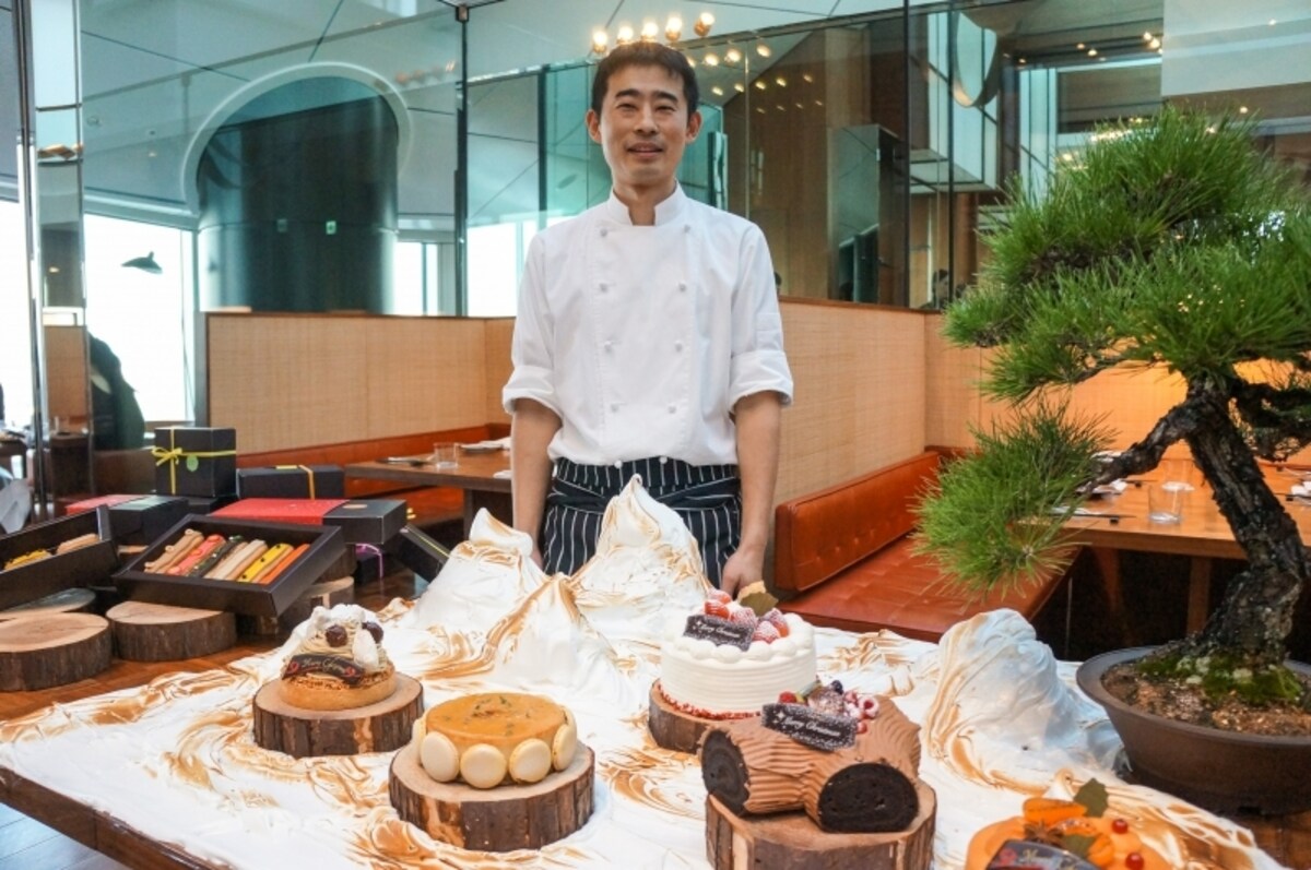 ペストリーシェフ　岡崎 正輝さん　プロフィール