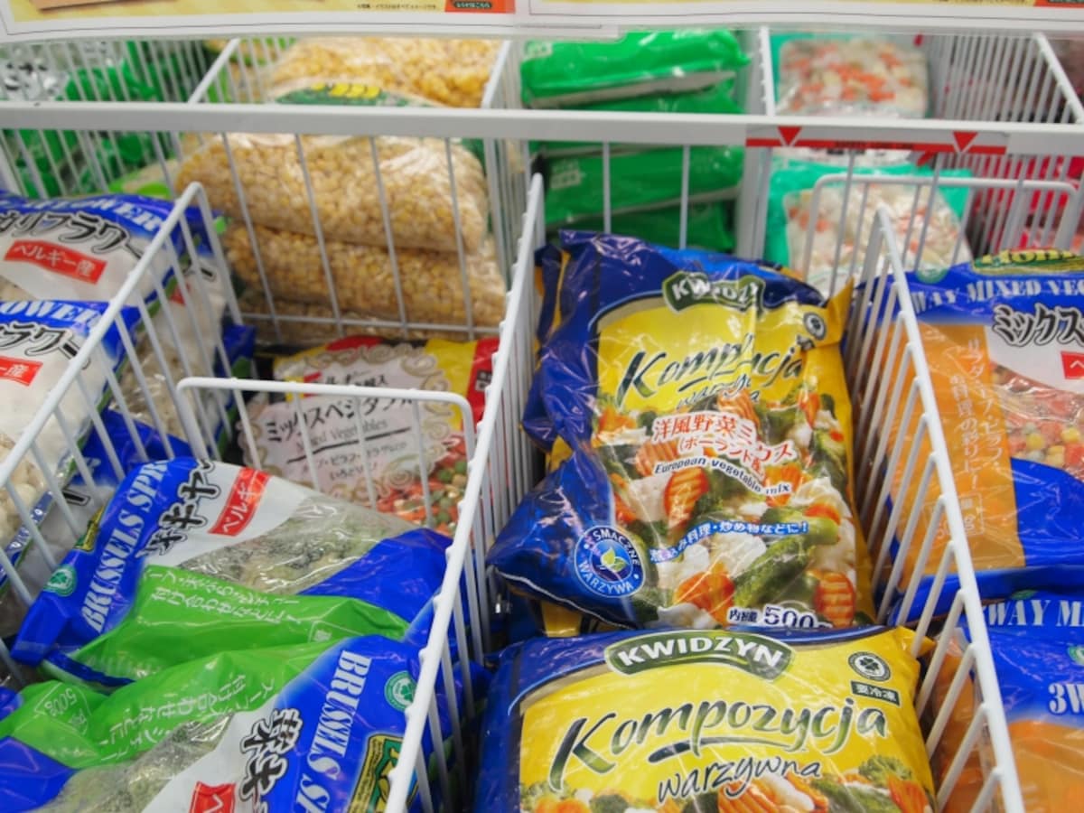 お店に並ぶ冷凍コーナーはボリュームもあり圧巻です