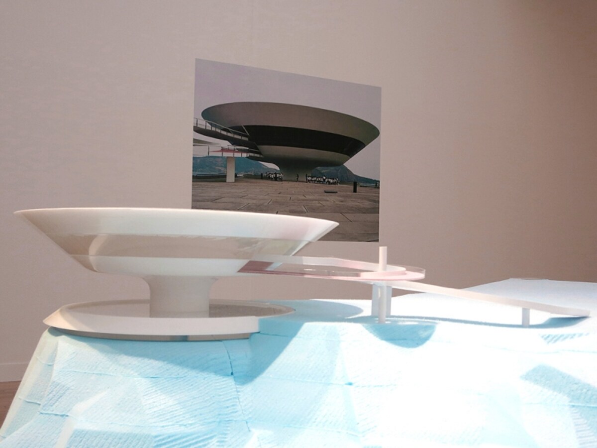 ニテロイ現代美術館/Niteroi Contemporary Art Museum の模型画像2