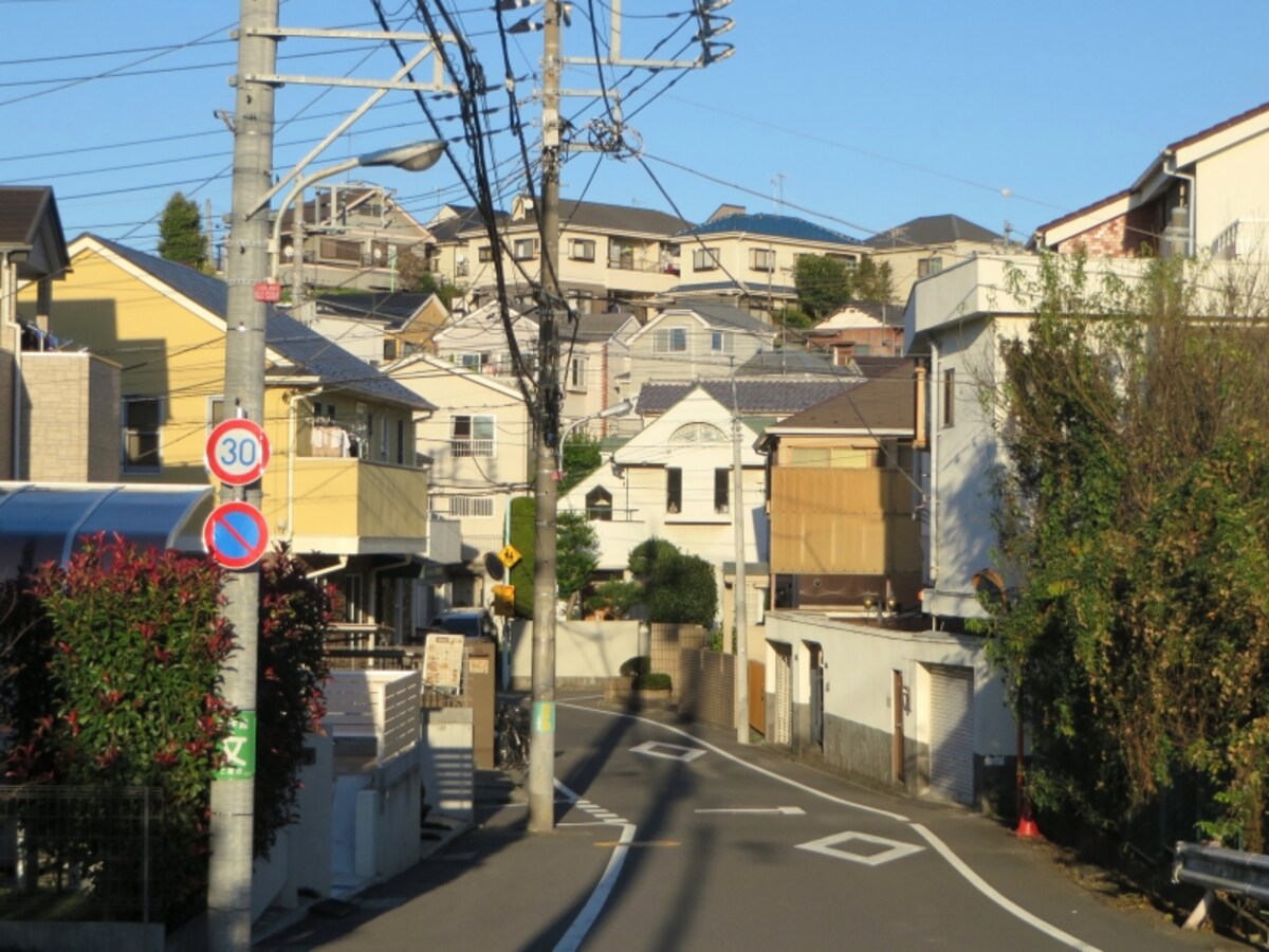 三鷹市