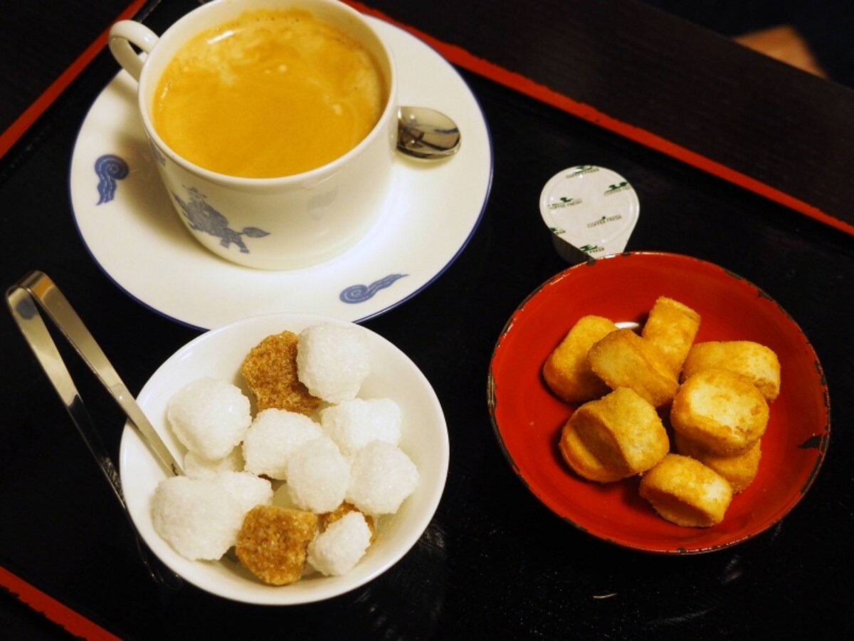 コーヒー（おやつ麩添え）＠不室屋