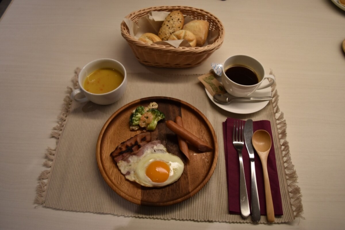 朝食の例（一部有償）