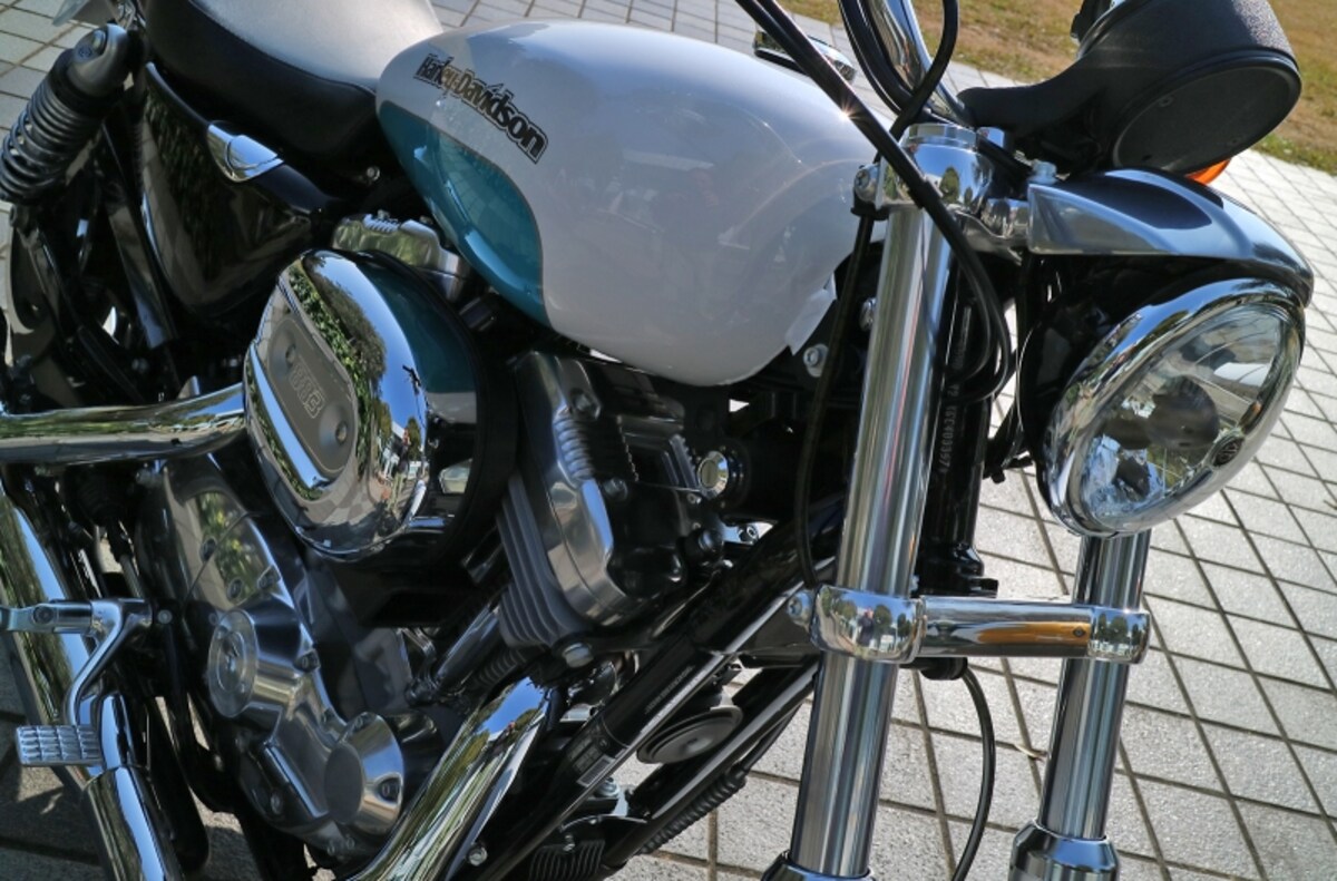 ハーレーダビッドソン XL883L スーパーロー（2016）