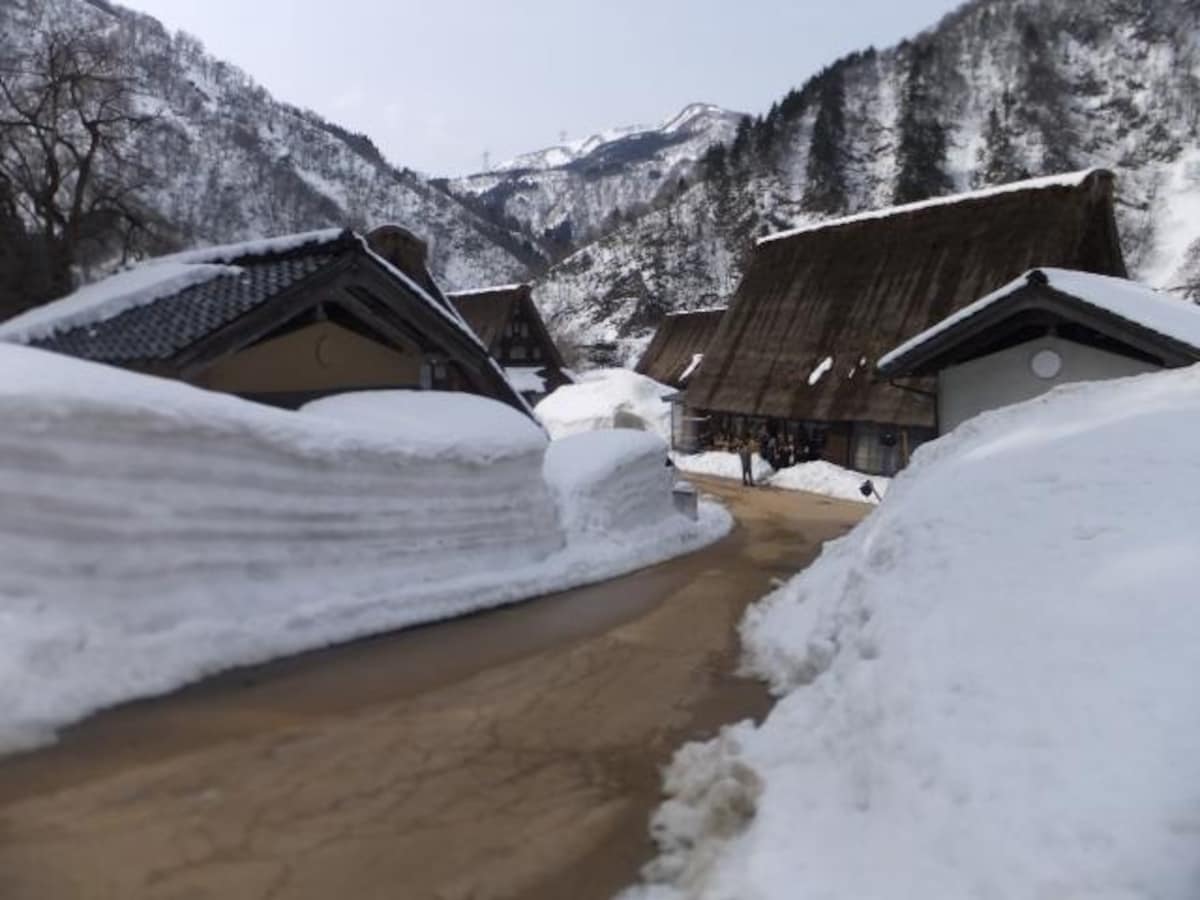 雪の五箇山・菅沼合掌集落(4)
