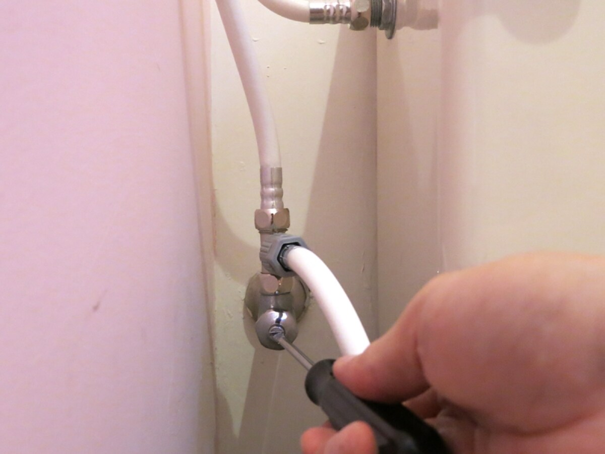 止水栓を開きます、の画像