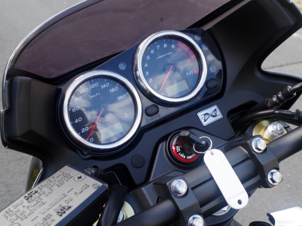ZRX1200DAEG　ビキニカウルのインナーカウル