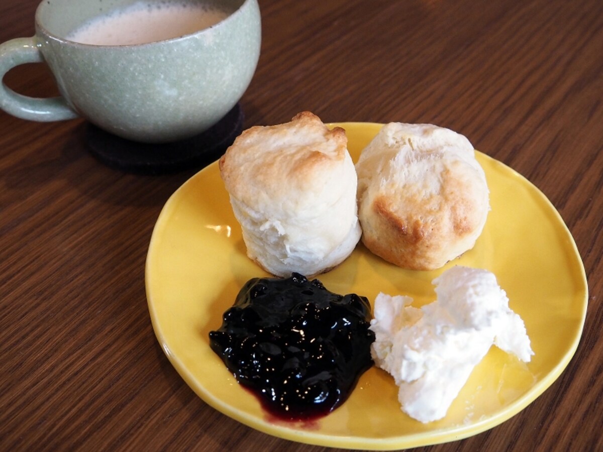 焼き立てスコーン＠カフェ 安江町ジャルダン