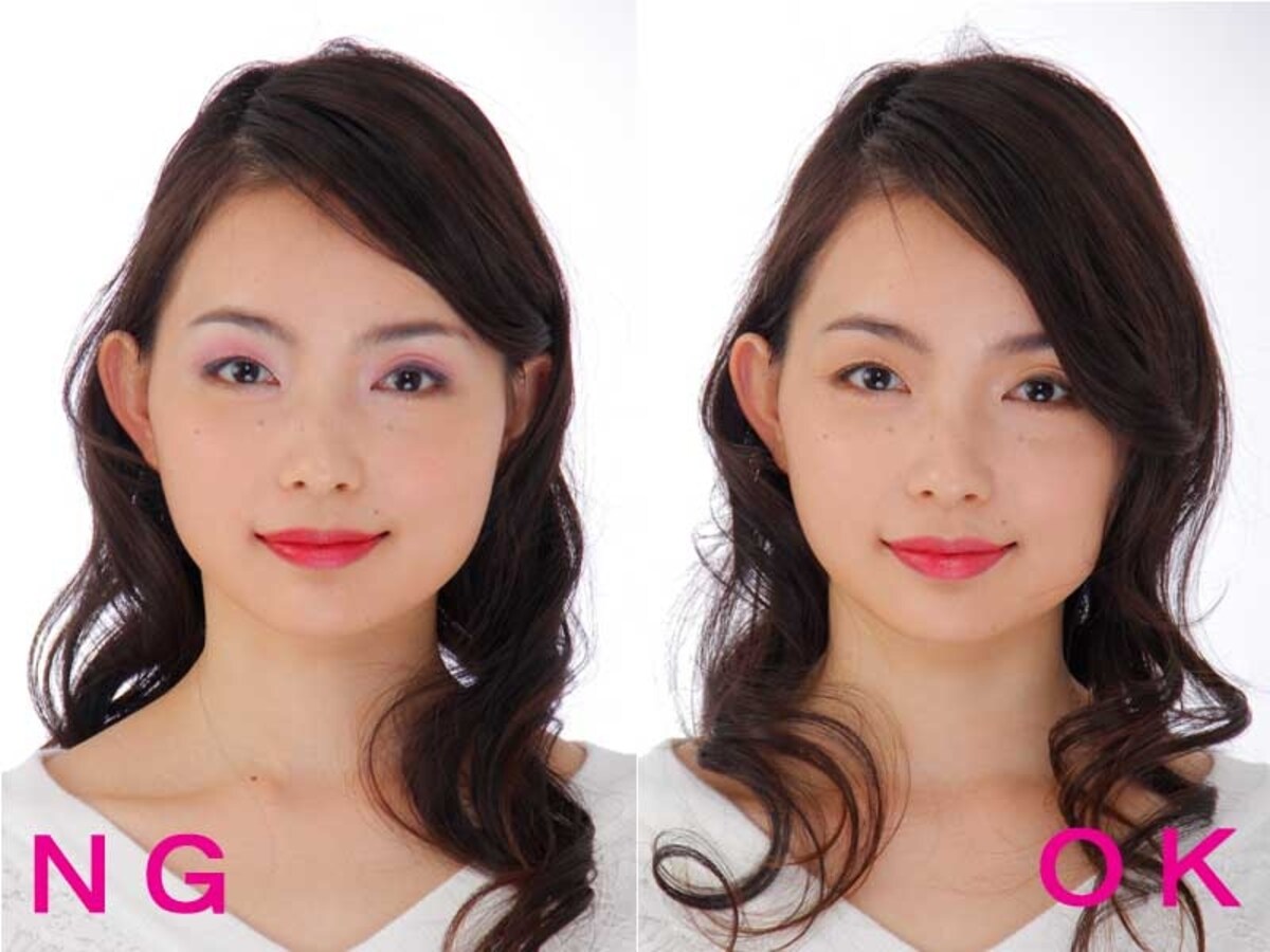 左：赤リップ×派手色アイメイクのNG例　　　右：赤リップ×濡れ感アイメイクのOK例