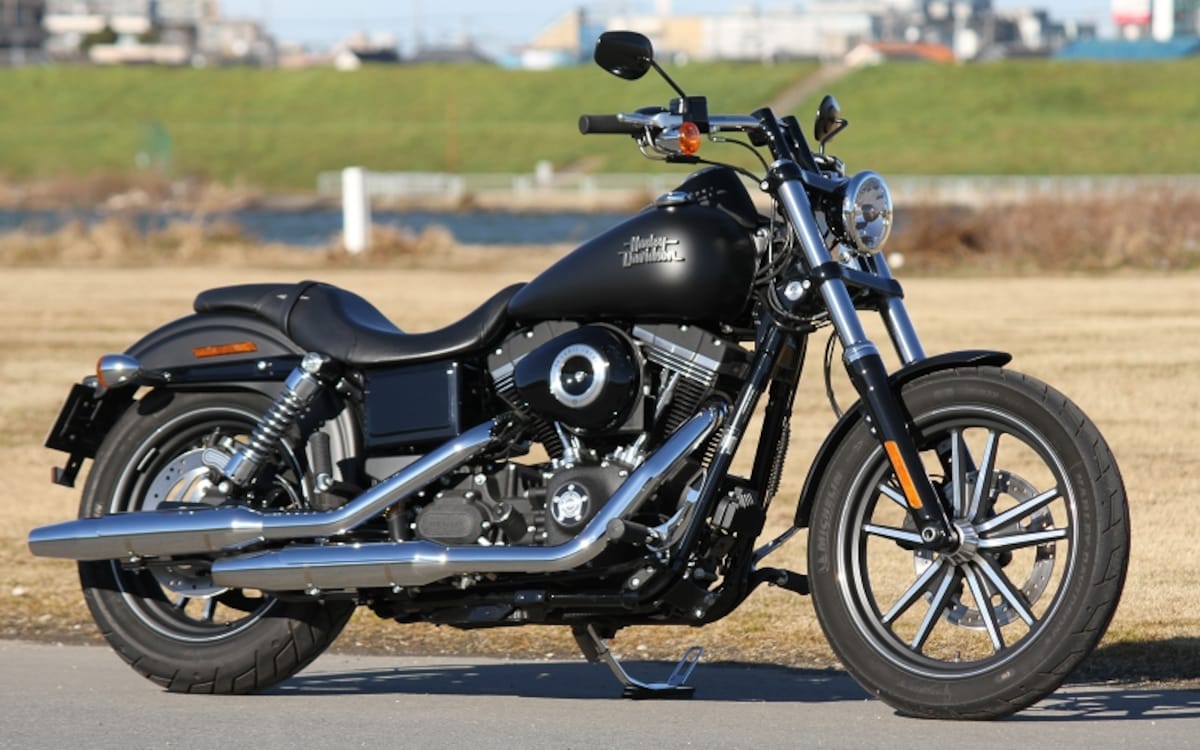 ハーレーダビッドソン FXDBC ストリートボブスペシャル（2016models）