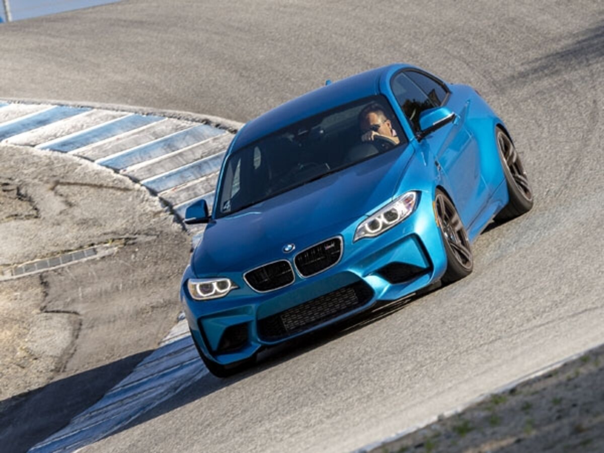 BMW M2クーペ
