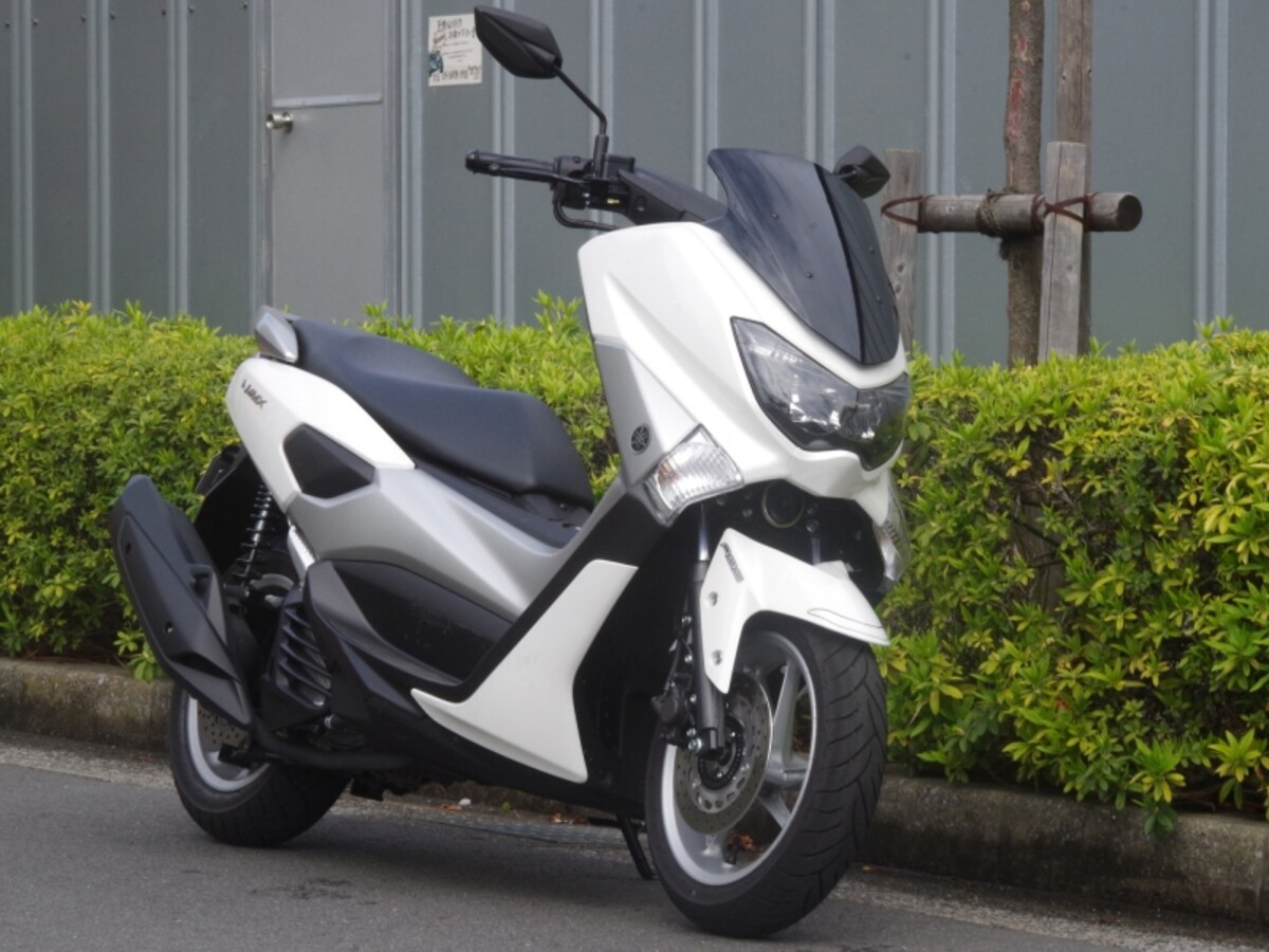 NMAX フロントビュー