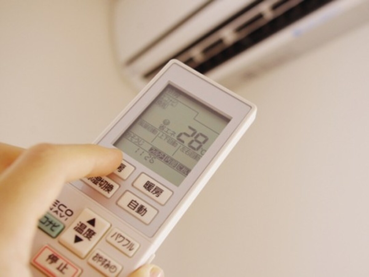 エアコンの設定は28℃に