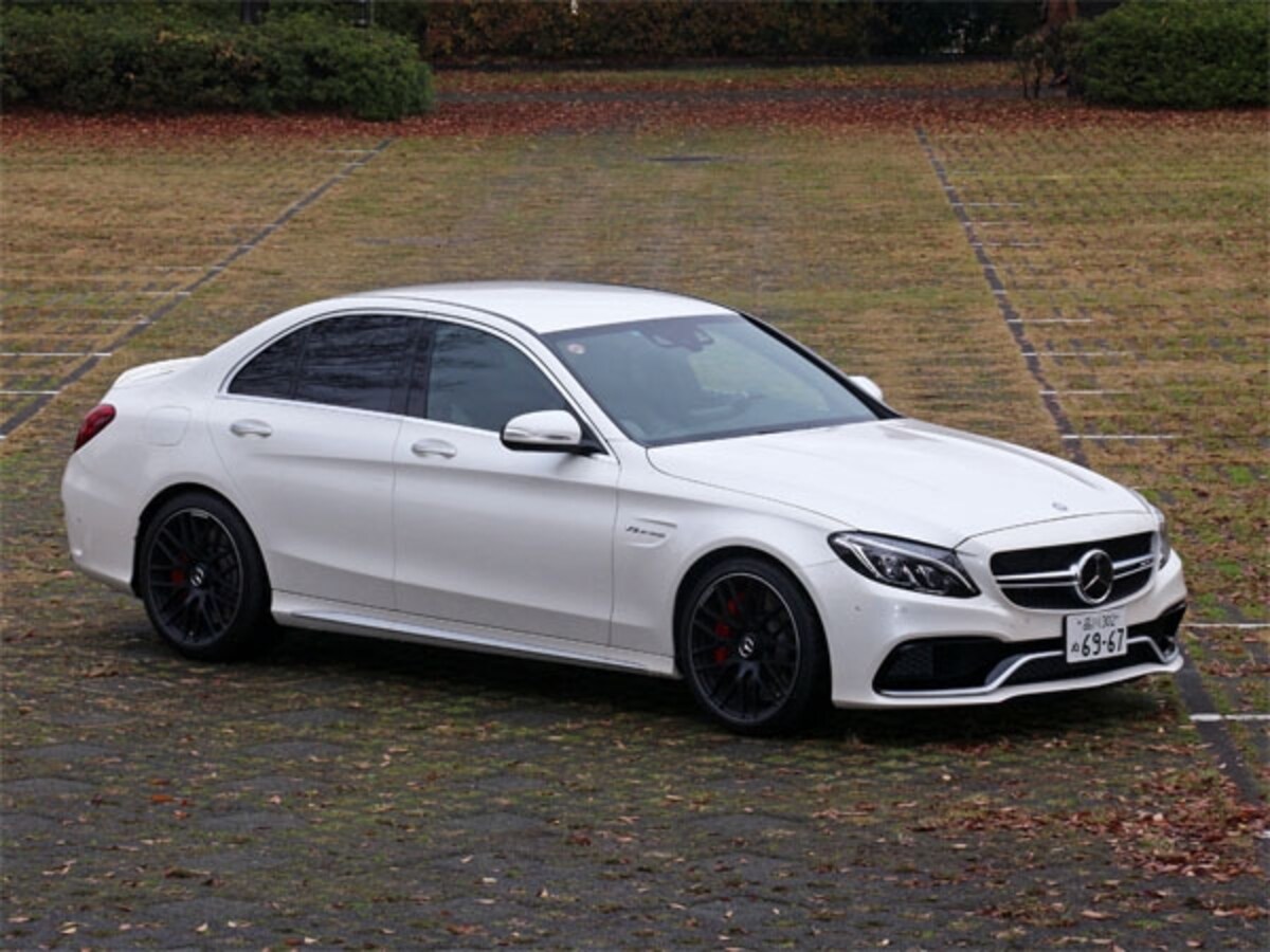 メルセデスAMG C63S