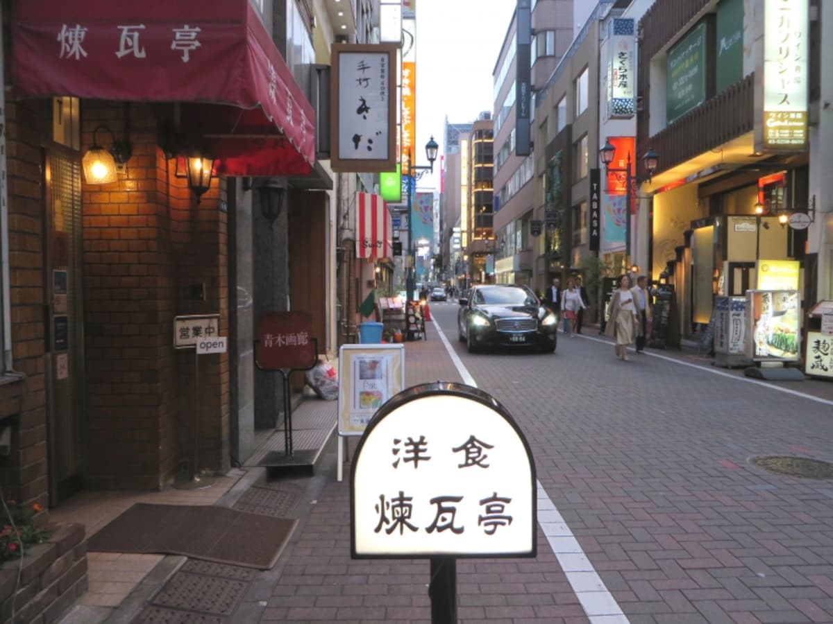 煉瓦亭
