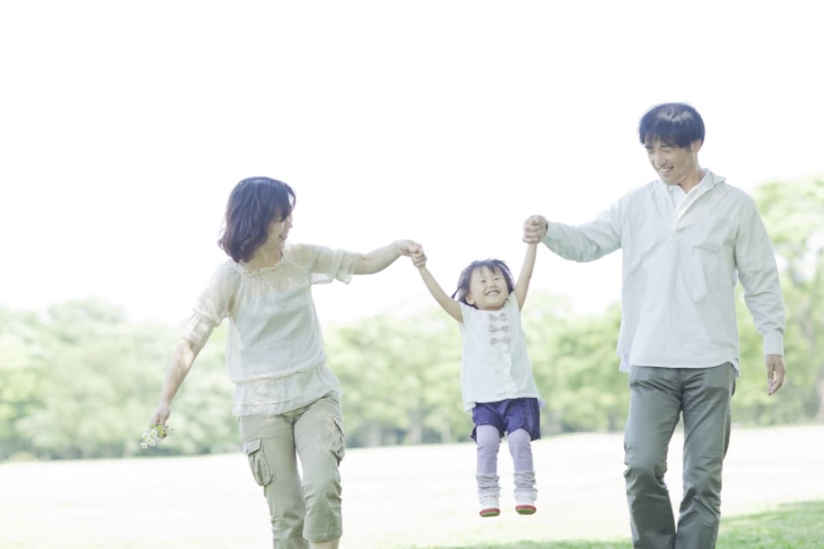 会社から支給されるのは給料だけではありません。会社によっては、色々な手当が支給され、給与が少なくても充実した生活がのぞめることもありますよ