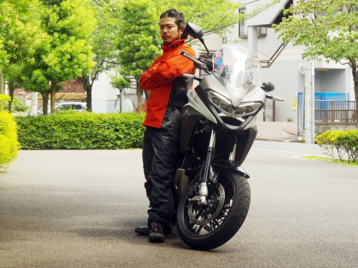 モンベルのレインウエア・ストームライダー