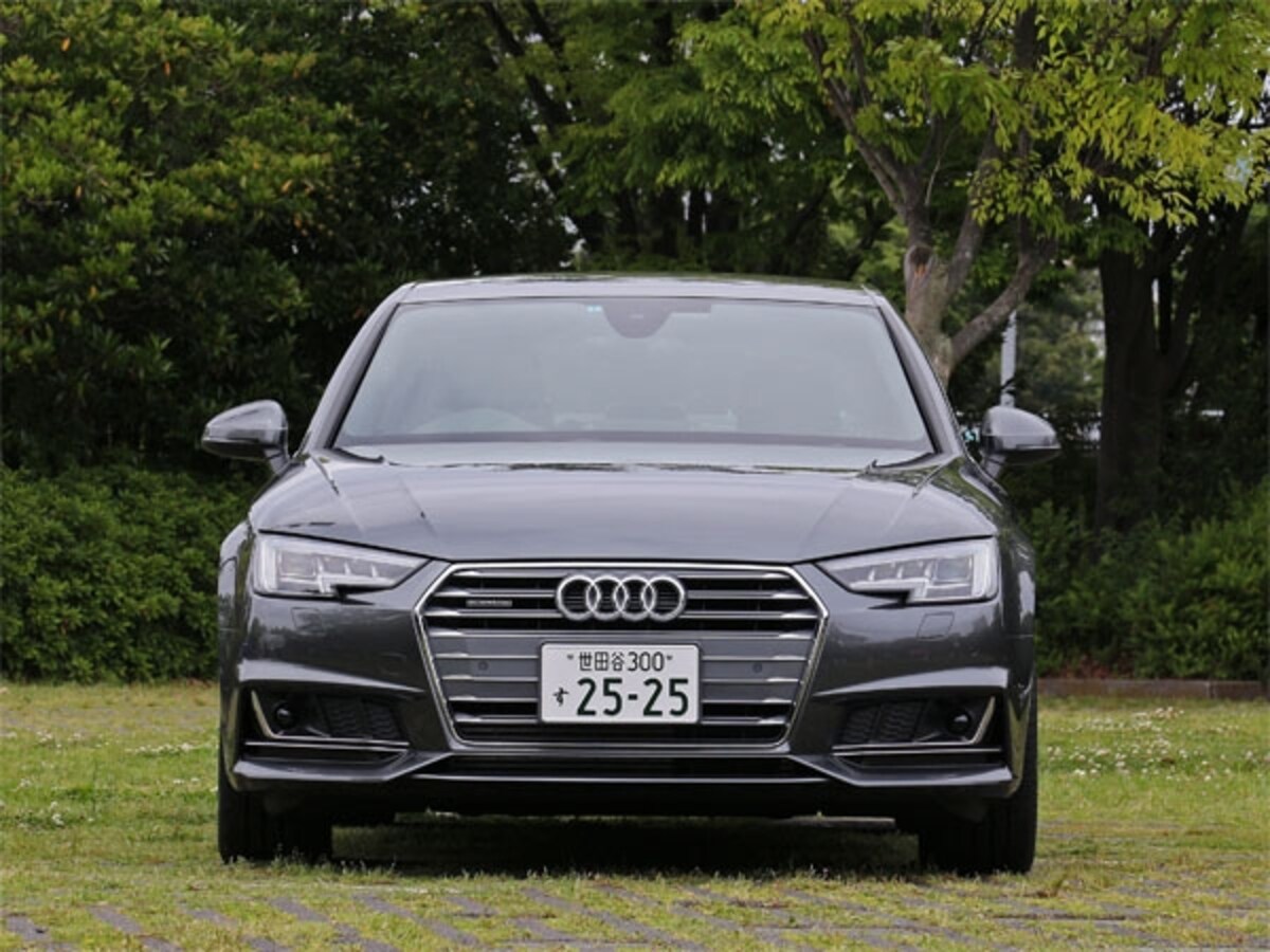 アウディA4