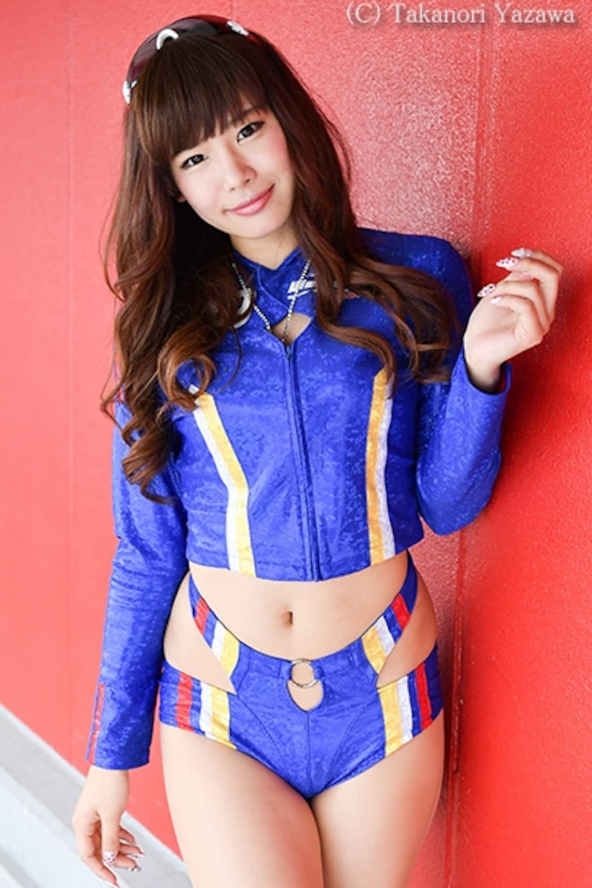 小山桃／2016 WedsSport Racing Girls