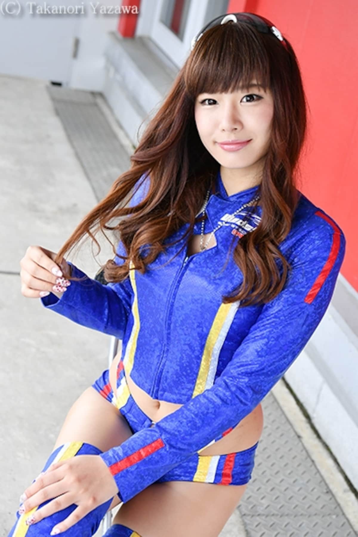 小山桃／2016 WedsSport Racing Girls