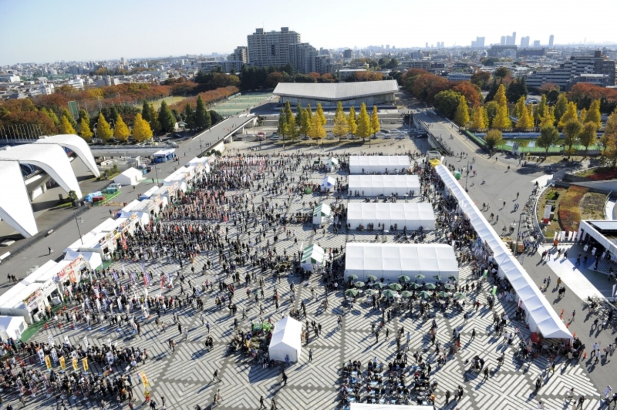 「東京ラーメンショー」　2015年は開催12日間のべ40万人動員という一大イベントとなりました