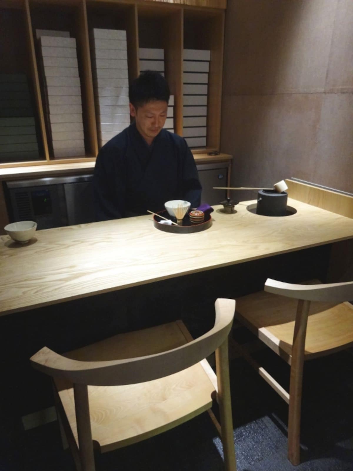 「叶 匠壽庵 東京ガーデンテラス紀尾井町店」の店内の茶席スペース