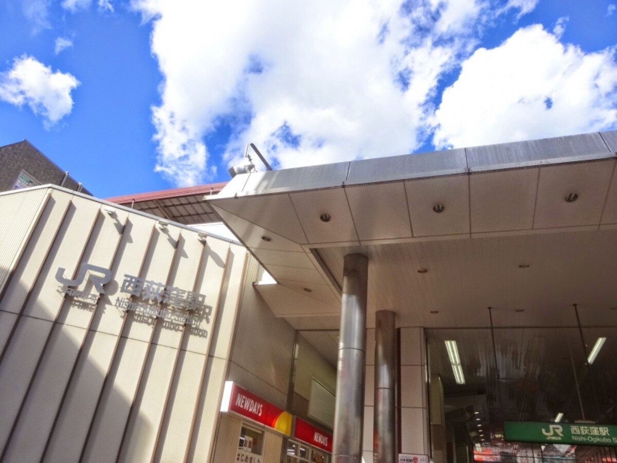 1922（大正11年）年に鉄道省の駅として開業