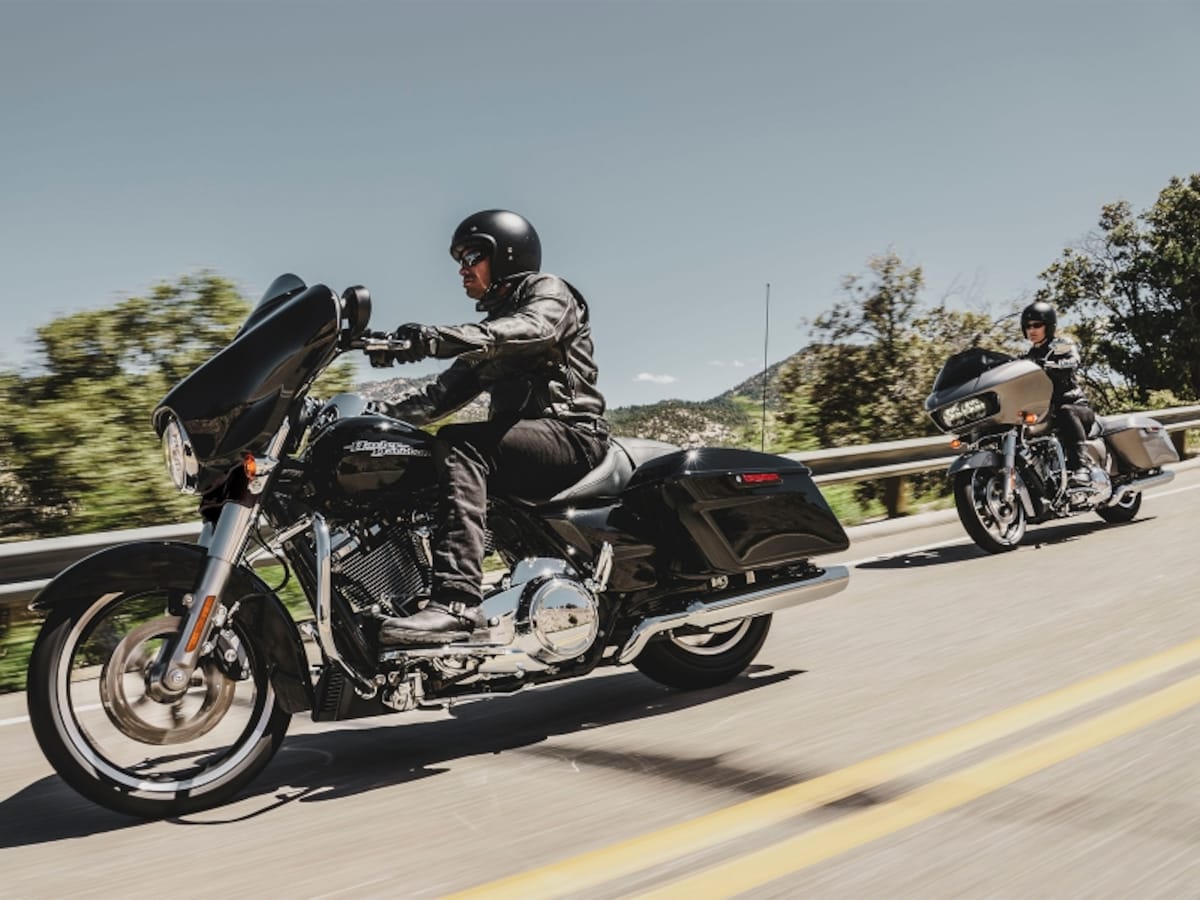 新型Vツインエンジン「ミルウォーキーエイト」（排気量1,745cc）を搭載し、歴代最強のパワーを手に入れた最新ツーリングモデルに迫る