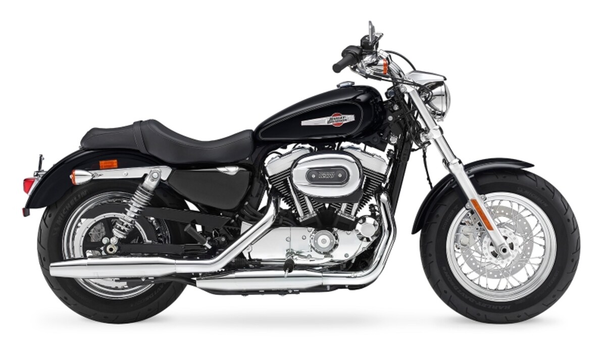 ハーレーダビッドソン スポーツスター XL1200C 1200カスタム（2017年モデル）