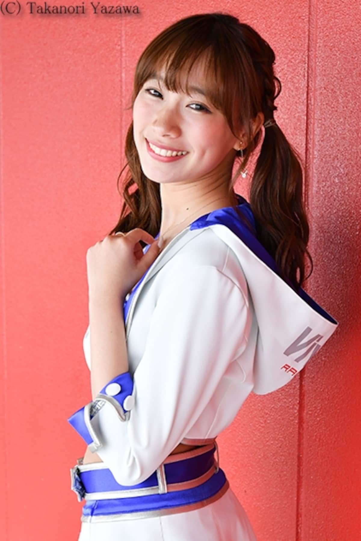 岡島彩花／Vivacious Girls