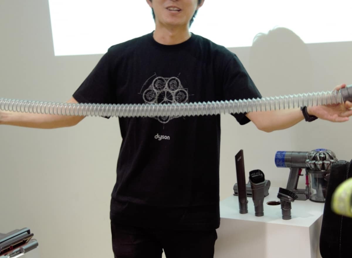 延長ホースは伸縮する