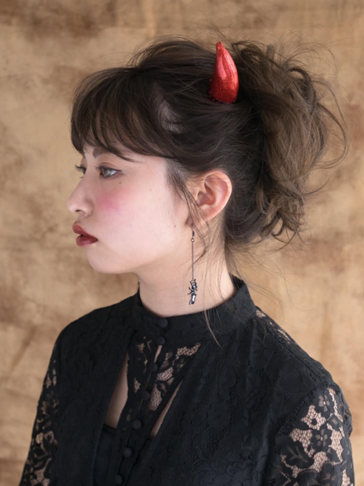 簡単ハロウィンヘア！デビル角ポニーテール