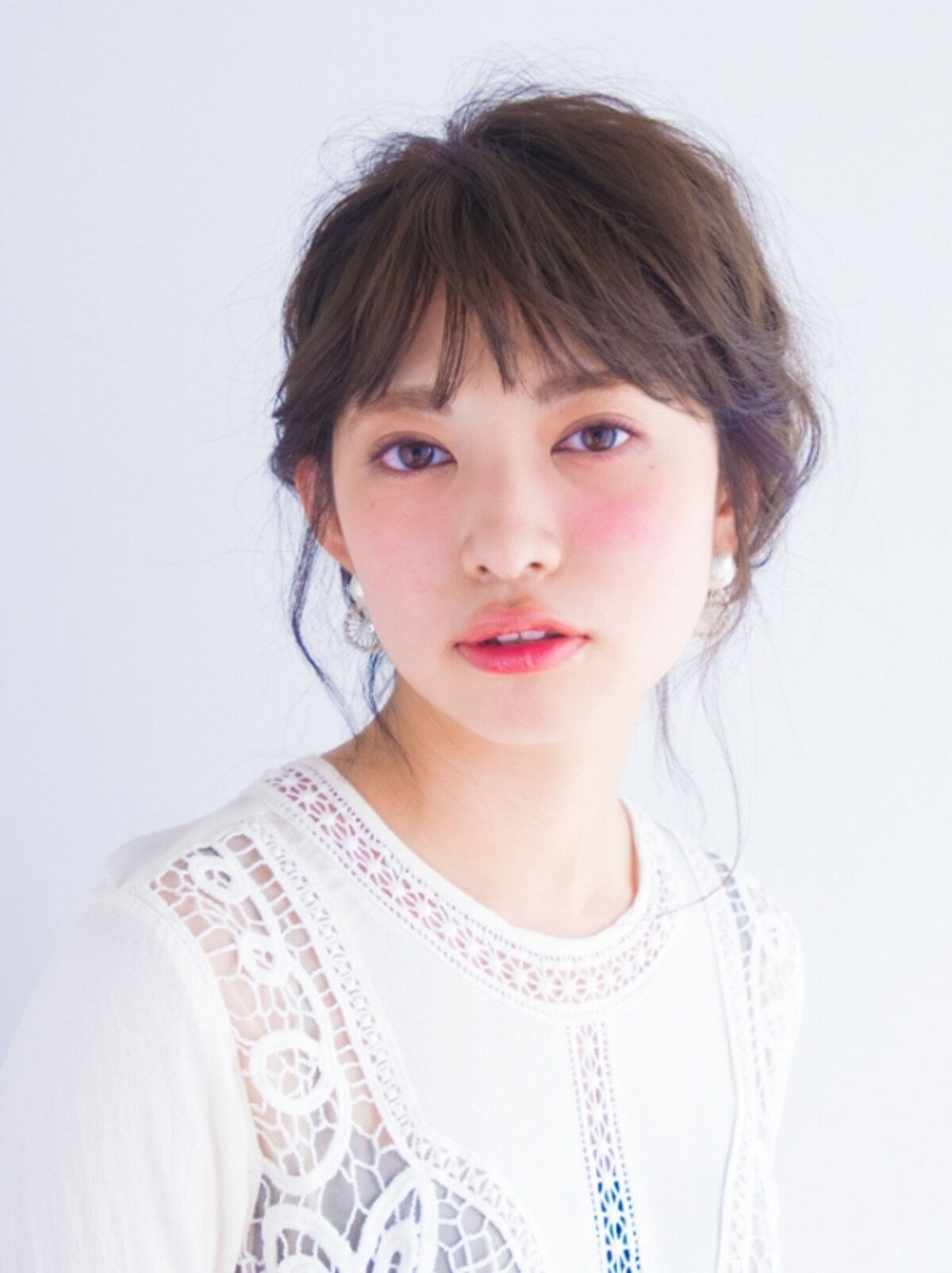 ねじり編み2本だけ！簡単パーティアップヘアアレンジ
