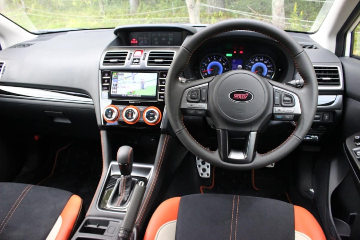SUBARU XV HYBRID tS